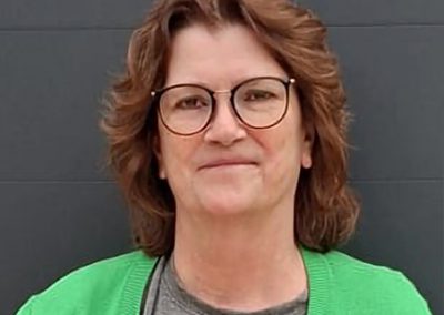Annie Elstak